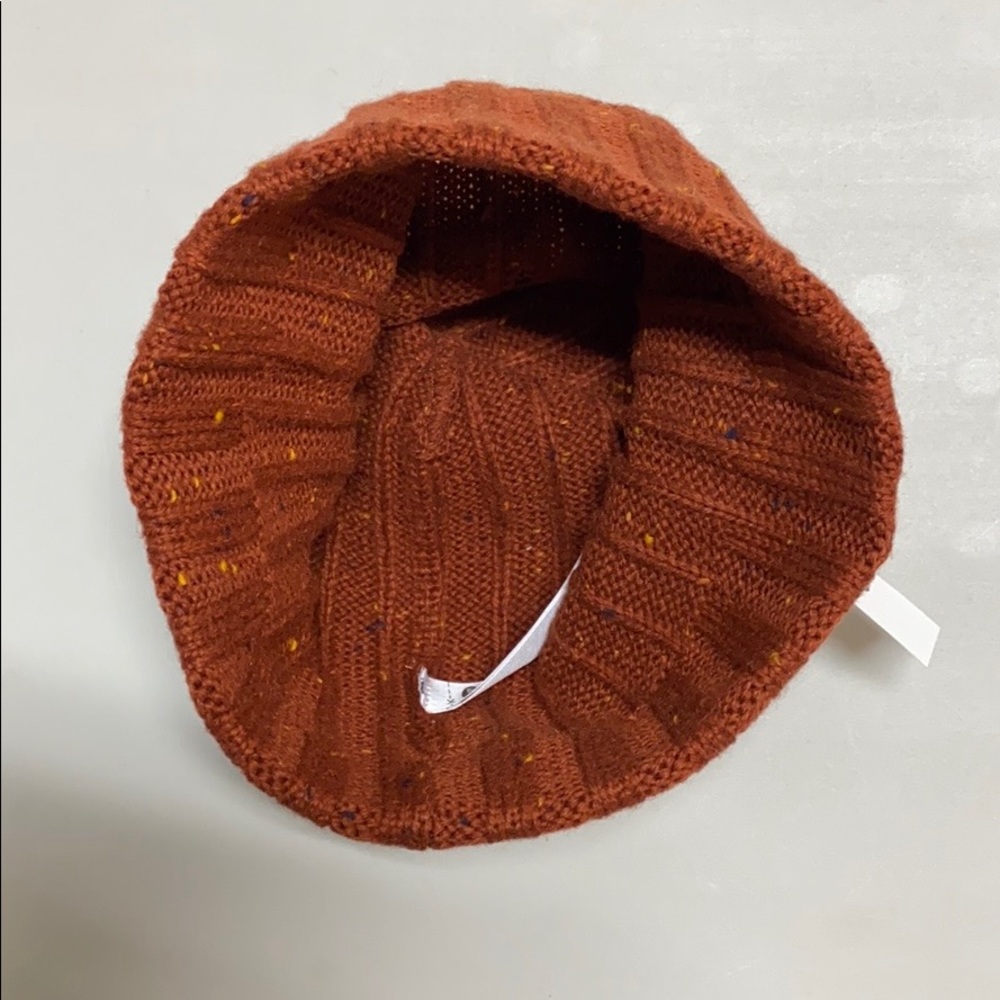 ⭐️HP⭐️❄️❄️❄️Men’s Old Navy Winter Hat❄️❄️❄️ - Picture 3 of 5